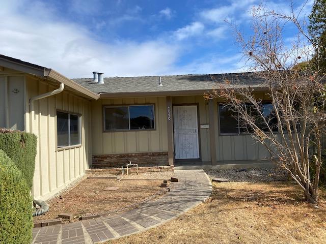 LOCATION, LOCATION, LOCATION, BRAND NEW PAINT BOTH INSIDE AND OUT. NEW LIGHT FIXTURES AND WELL MANICURED LANDSCAPES. BEAUTIFUL VIEW OF GILROY MOUNTAINS. WHAT A GREAT DEAL IN THE HEART OF GILROY, EXCELLENT PRICE FOR A PIECE OF GILROY CHARM 3 BEDS, 2 BATHS 2 FAMILY ROOMS, OVER SIZE BACKYARD WITH LOTS ROOM FOR FAMILY GATHERINGS.