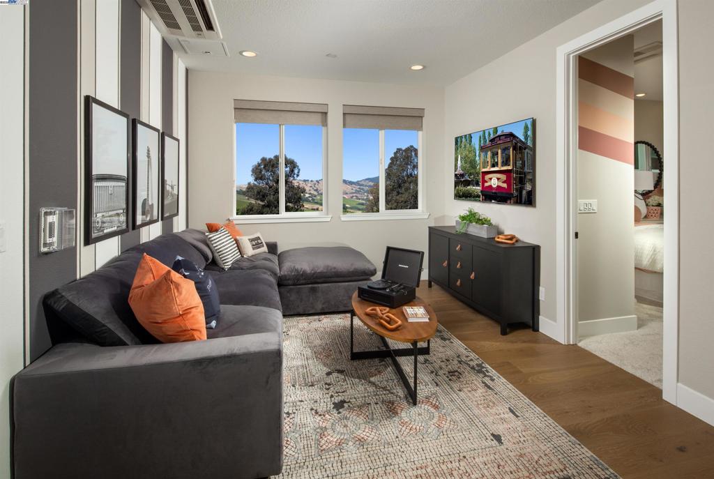 Not Listed - Residential