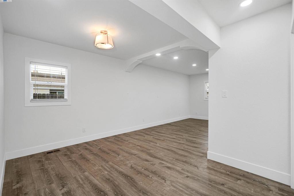 ASHLAND - Residential