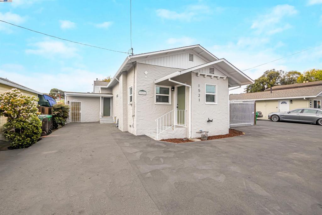 ASHLAND - Residential