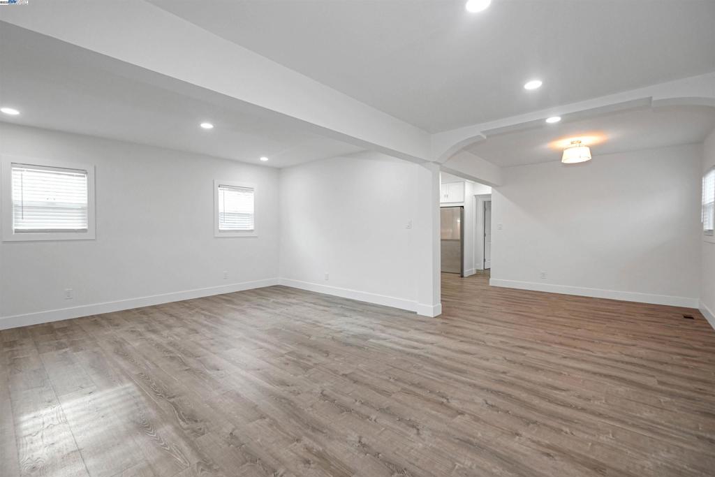 ASHLAND - Residential