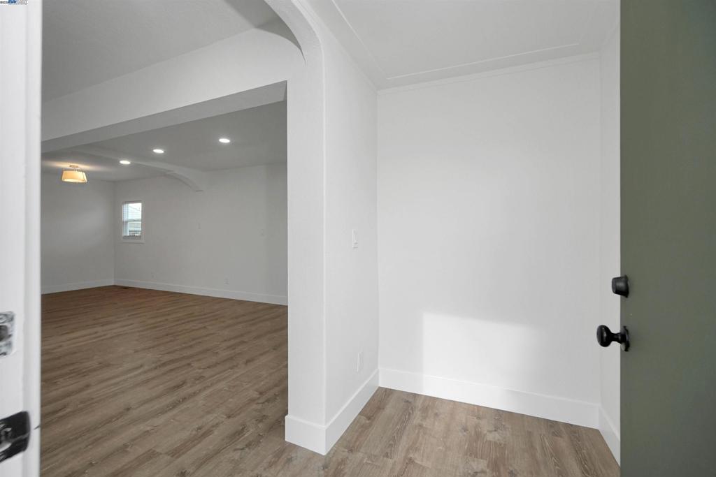 ASHLAND - Residential