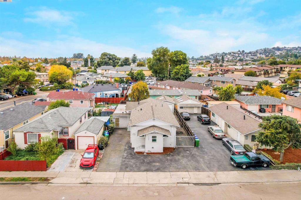 ASHLAND - Residential