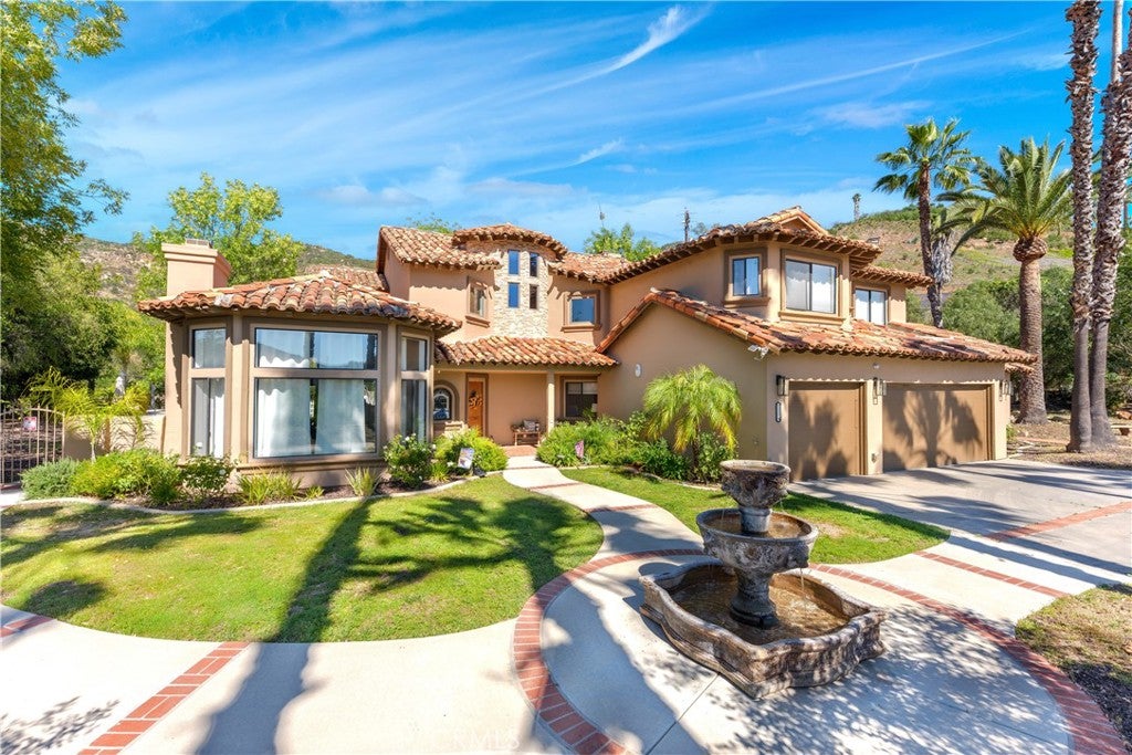 11379 Reidy Canyon Pl, Escondido CA 92026