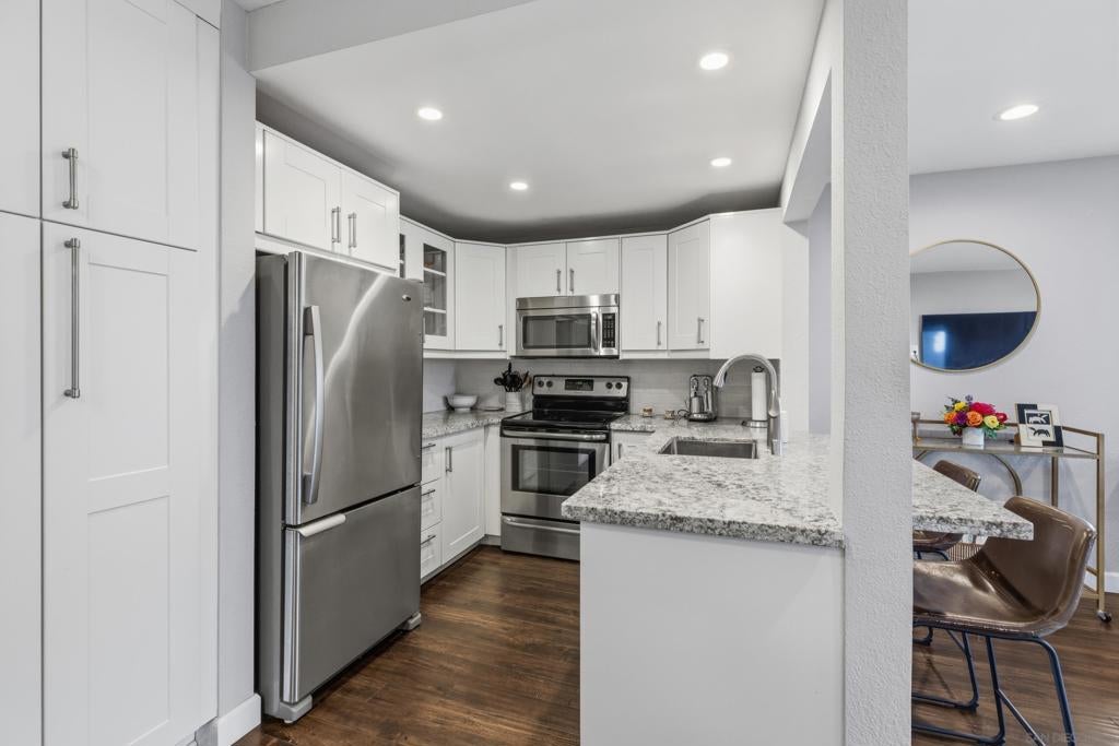 2960 Broadway 7