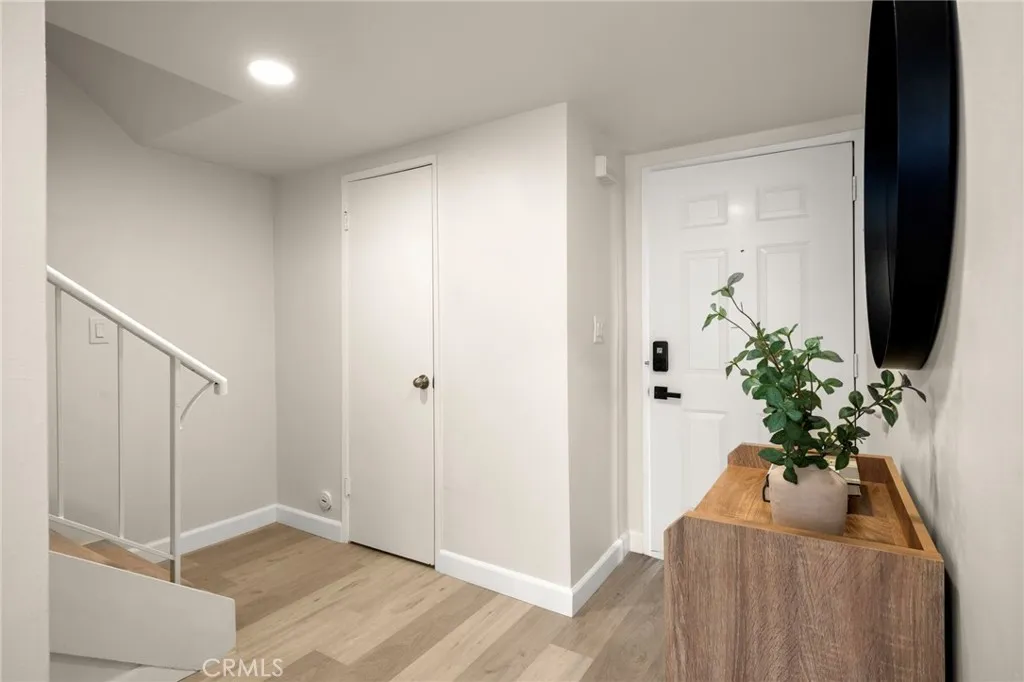 North Hollywood, California 91606, United States, 3 Bedrooms Bedrooms, ,3 BathroomsBathrooms,Residential,Active,243956