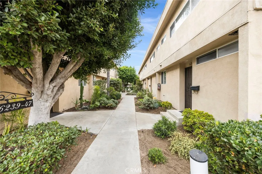 North Hollywood, California 91606, United States, 3 Bedrooms Bedrooms, ,3 BathroomsBathrooms,Residential,Active,243956