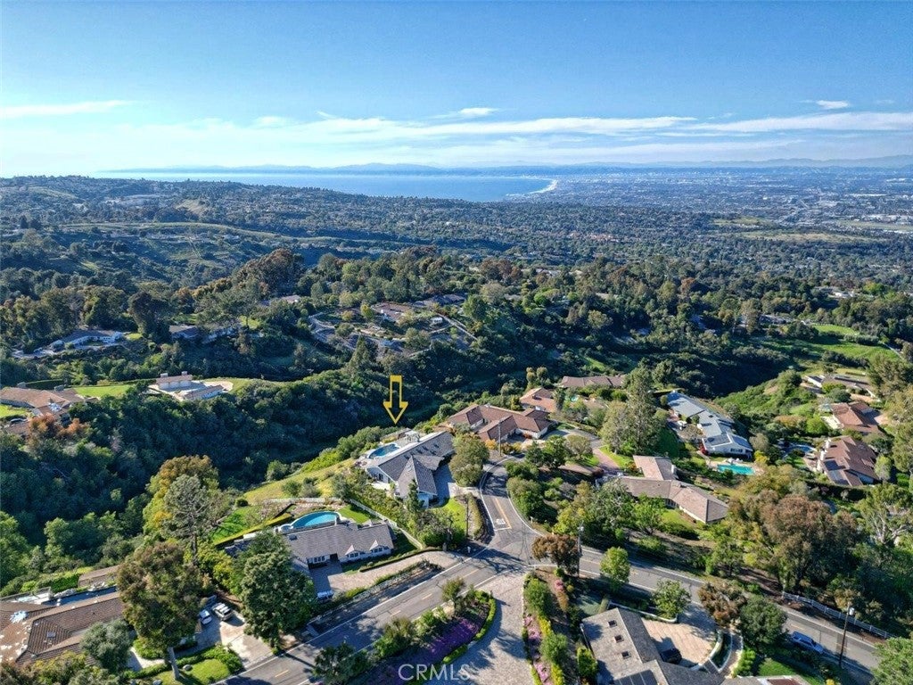2 El Concho Lane