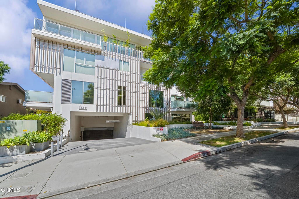 1345 Havenhurst Drive