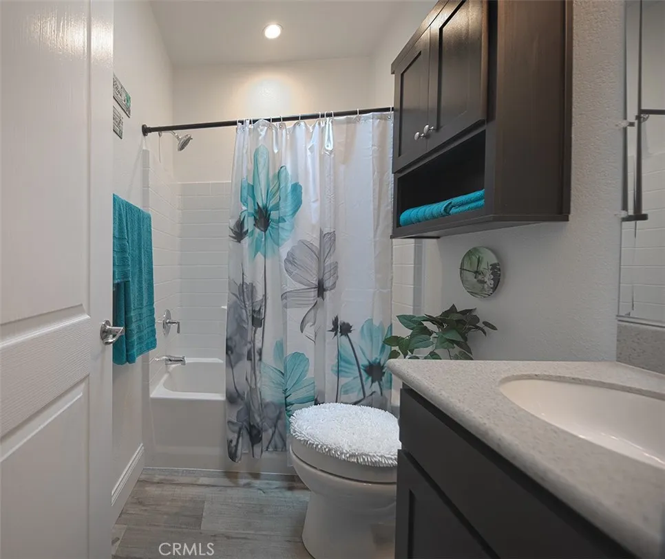 Lomita, California 90717, United States, 2 Bedrooms Bedrooms, ,2 BathroomsBathrooms,Residential,Active,218933