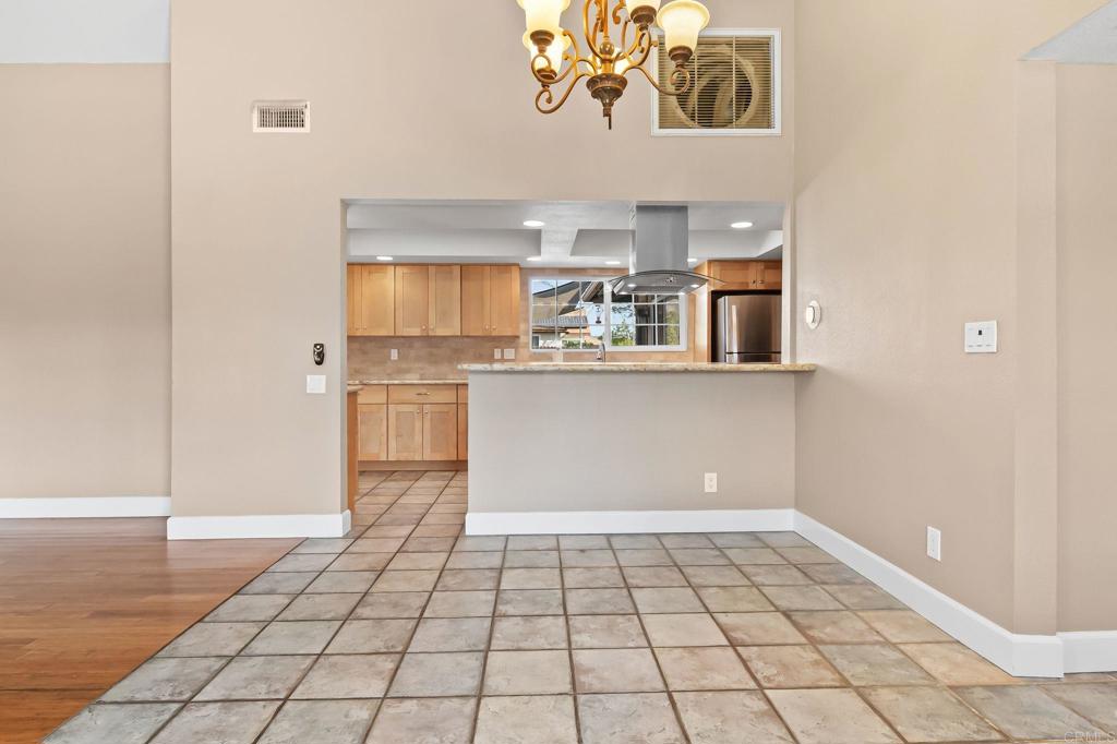 10106 Buena Vista Avenue