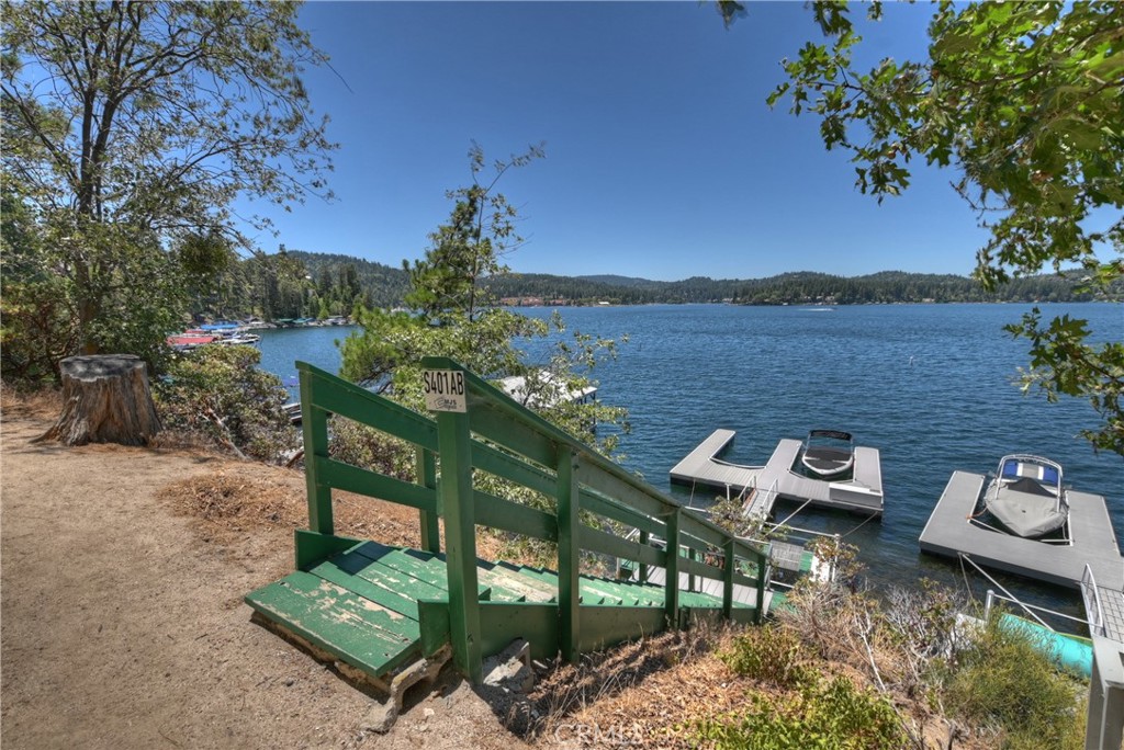 Arrowhead Woods (AWHW) - Residential