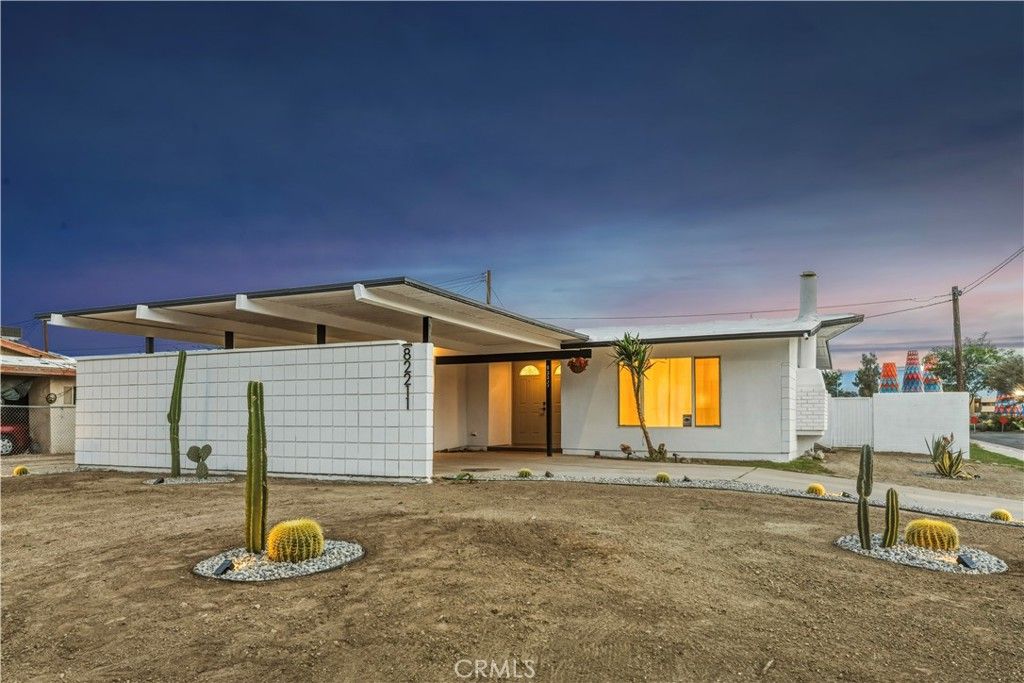Photo of 82211 Garden Ave, Indio, CA 92201 (MLS # PW26017032)
