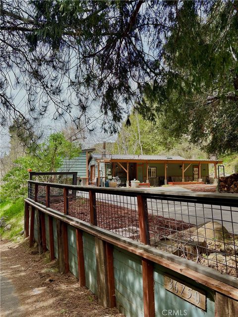 36750 Hilltop Mentone CA 92359