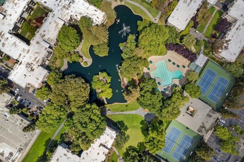 Photo of 821 N Humboldt #302, San Mateo, CA 94401 (MLS # ML82045368)
