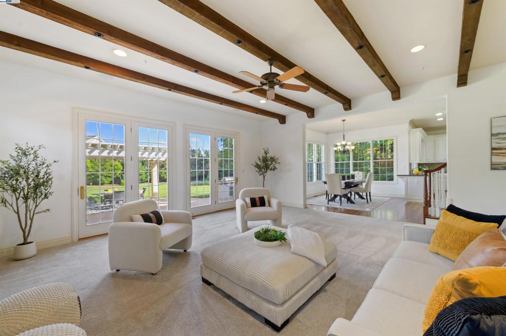 RUBY HILL - Residential