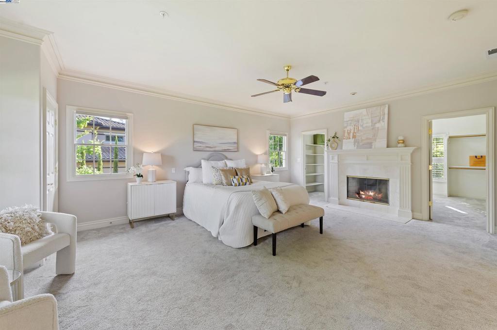 RUBY HILL - Residential