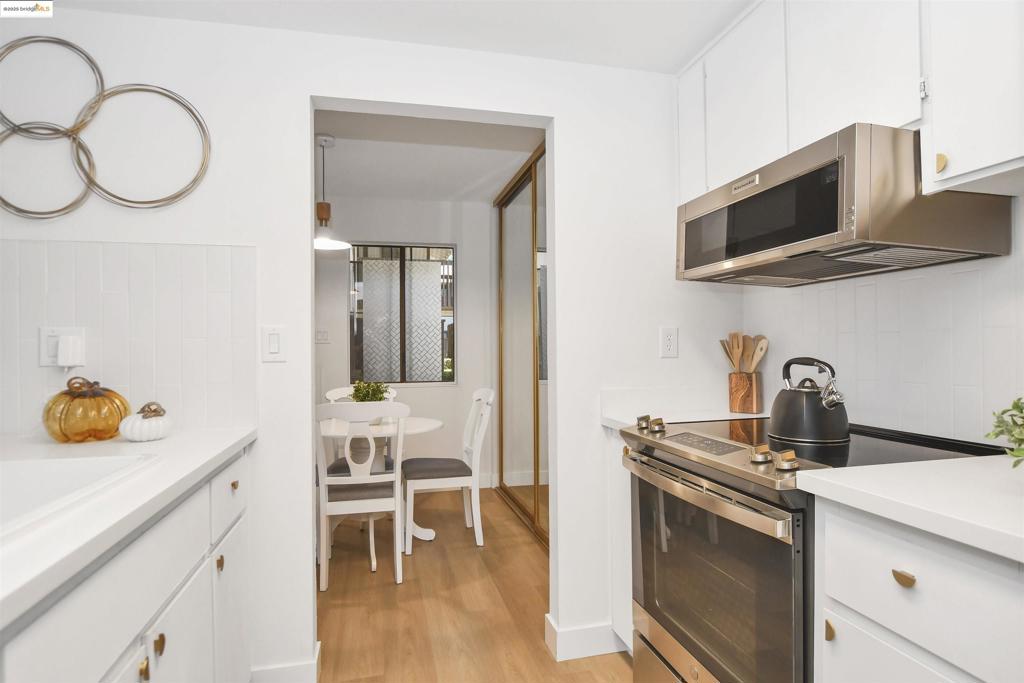 PARKRIDGE - Residential