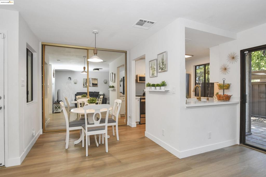PARKRIDGE - Residential