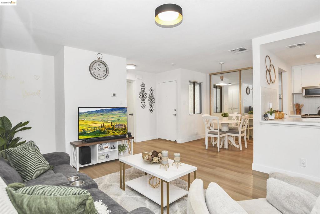 PARKRIDGE - Residential