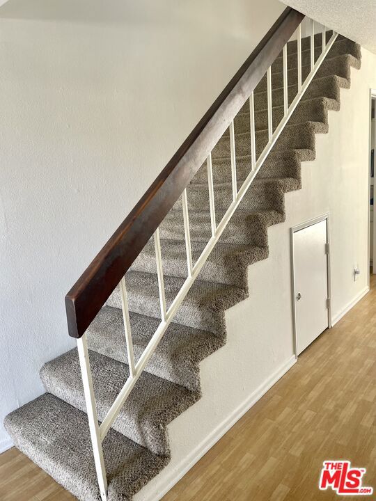 271 S Ventura Road 301