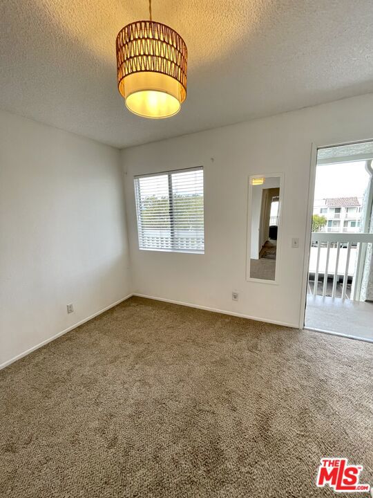 271 S Ventura Road 301