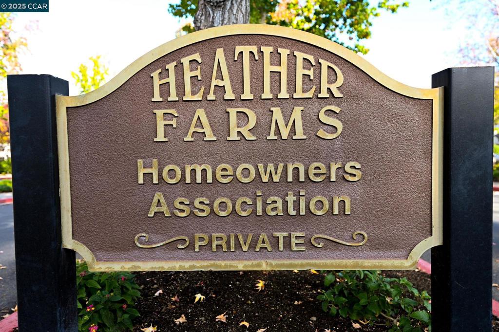 HEATHER FARMS - Residential