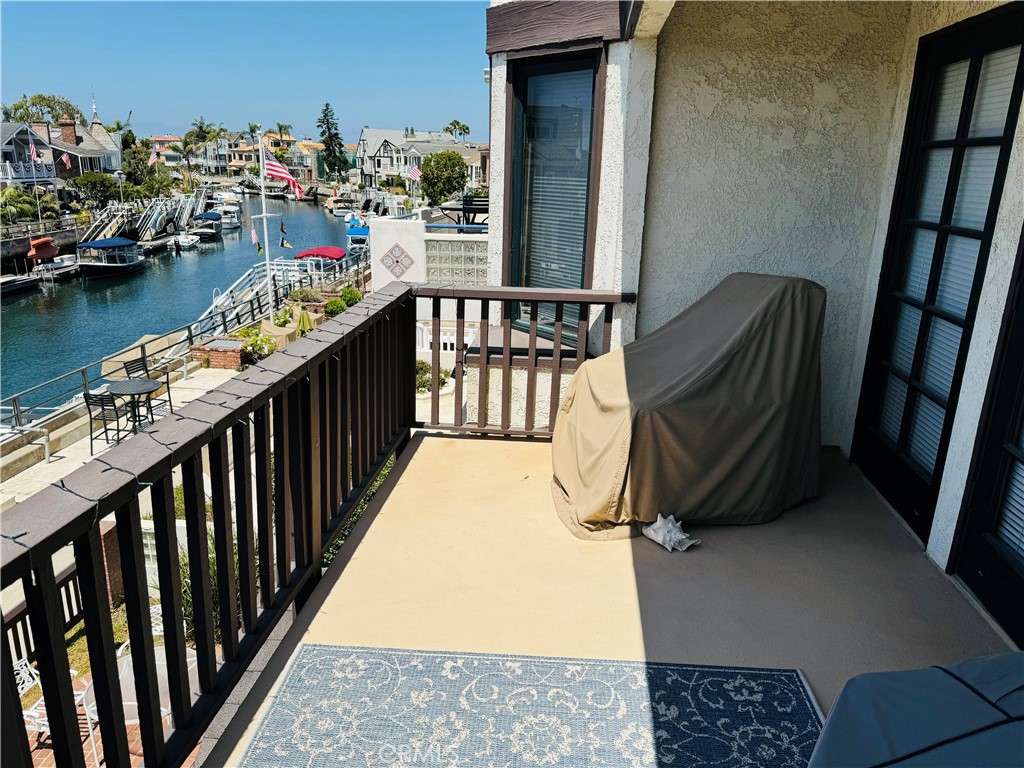 Naples (NA) - Residential Lease