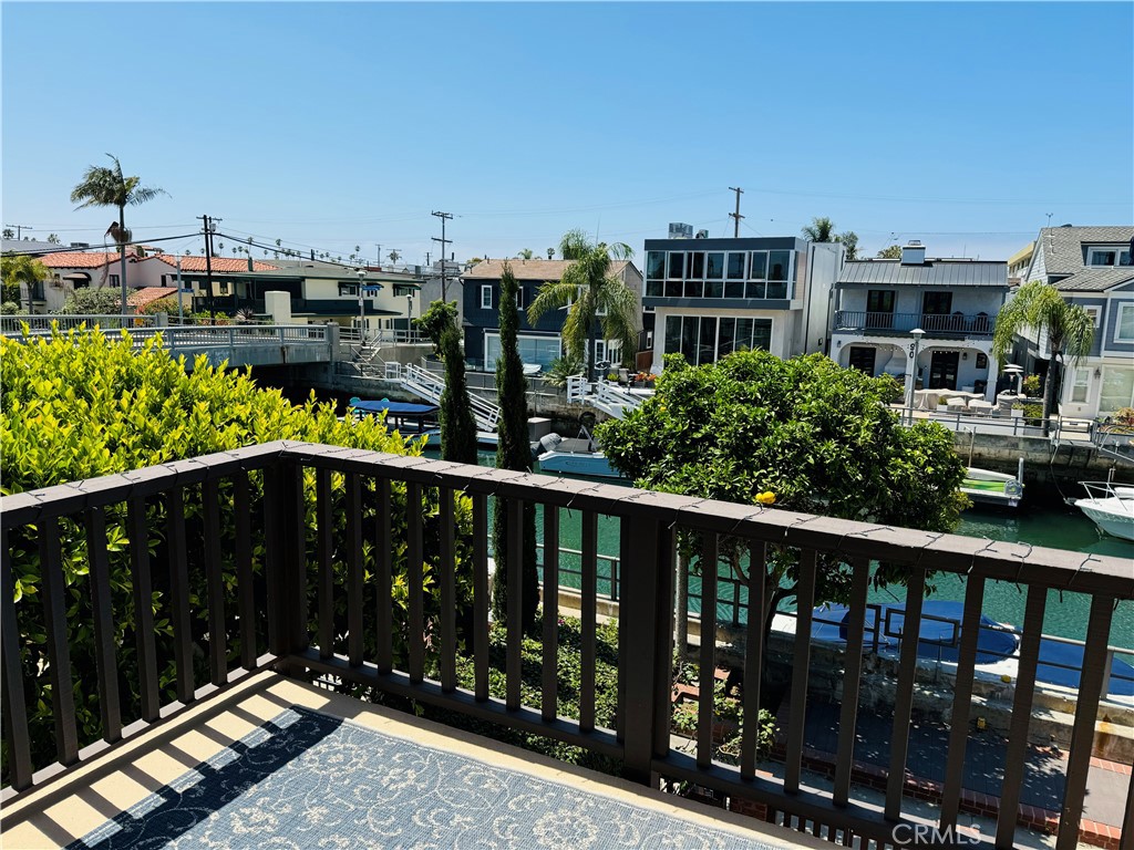 Naples (NA) - Residential Lease