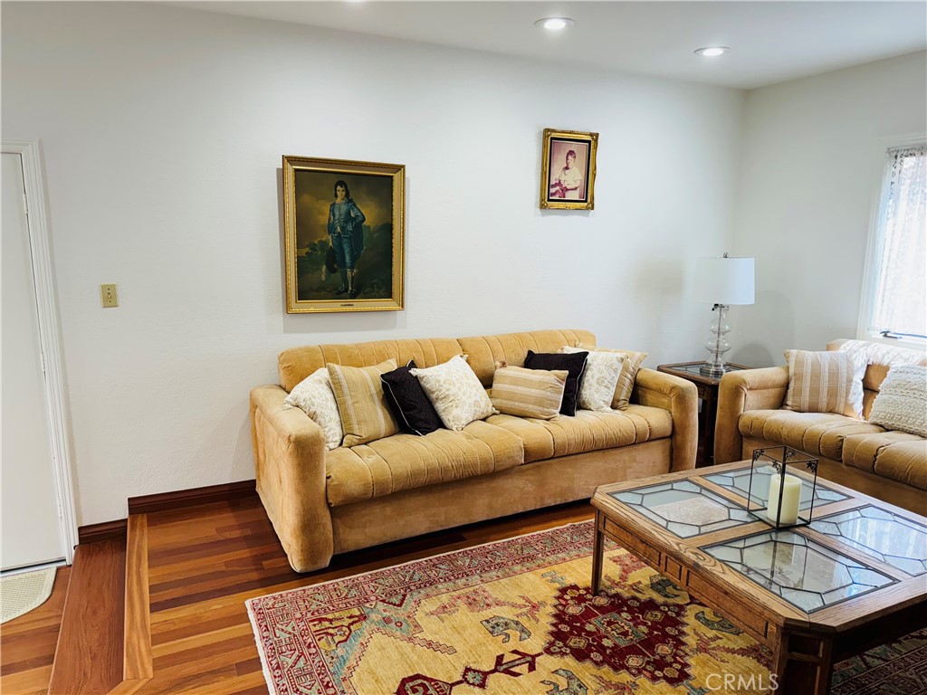 Naples (NA) - Residential Lease