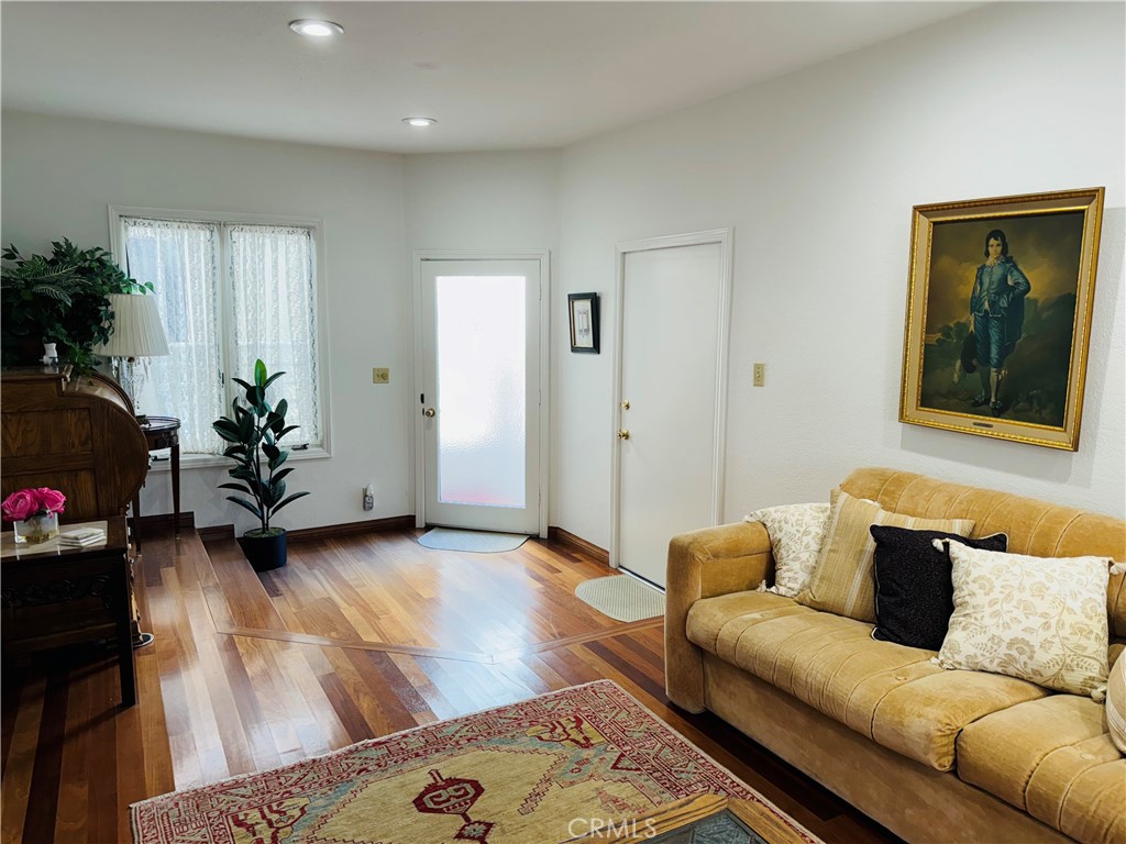 Naples (NA) - Residential Lease