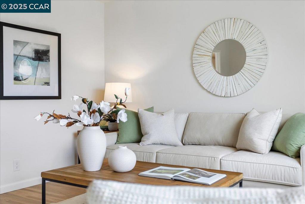 NEWARK - Residential