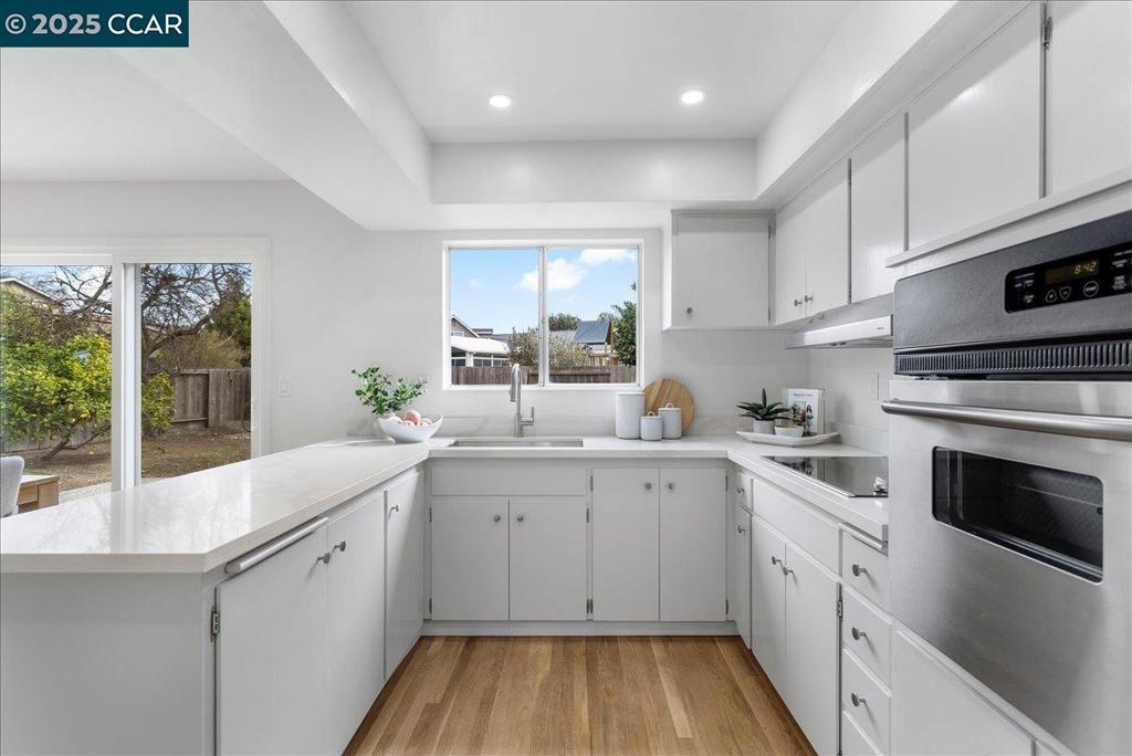 NEWARK - Residential