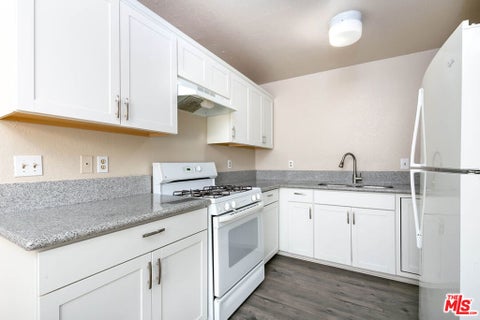 Photo of 550 E Avenue H14, Lancaster, CA 93535 (MLS # 26845723)