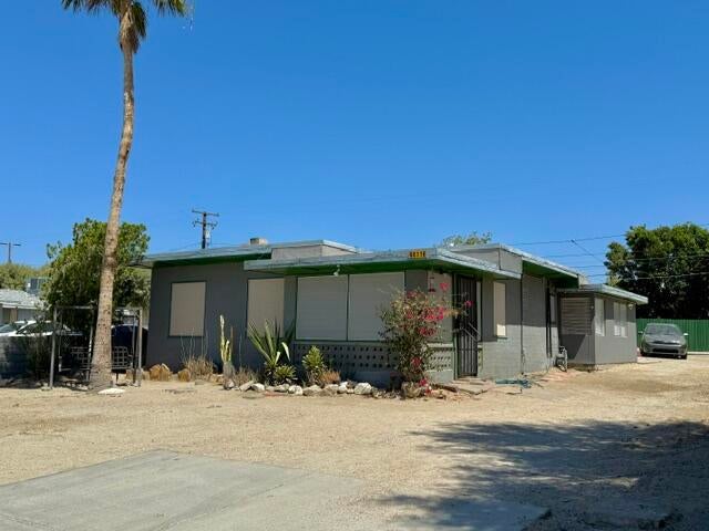 66116 Buena Vista Avenue