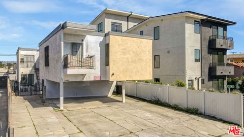 5447 Blackwelder Street Los Angeles CA 90016
