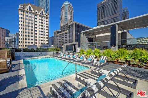 Photo of 727 W 7th Street #1315, Los Angeles, CA 90017 (MLS # 26849015)