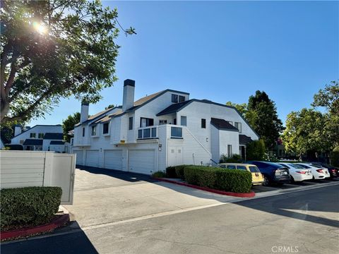 Photo of 109 Fallingstar #61, Irvine, CA 92614 (MLS # TR25201838) Photo of 109 Fallingstar #61, Irvine, CA 92614 (MLS # TR25201838)