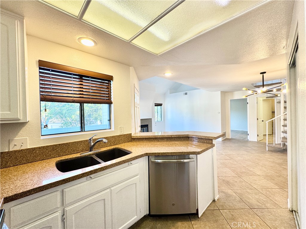 Laurels (LR) - Residential Lease