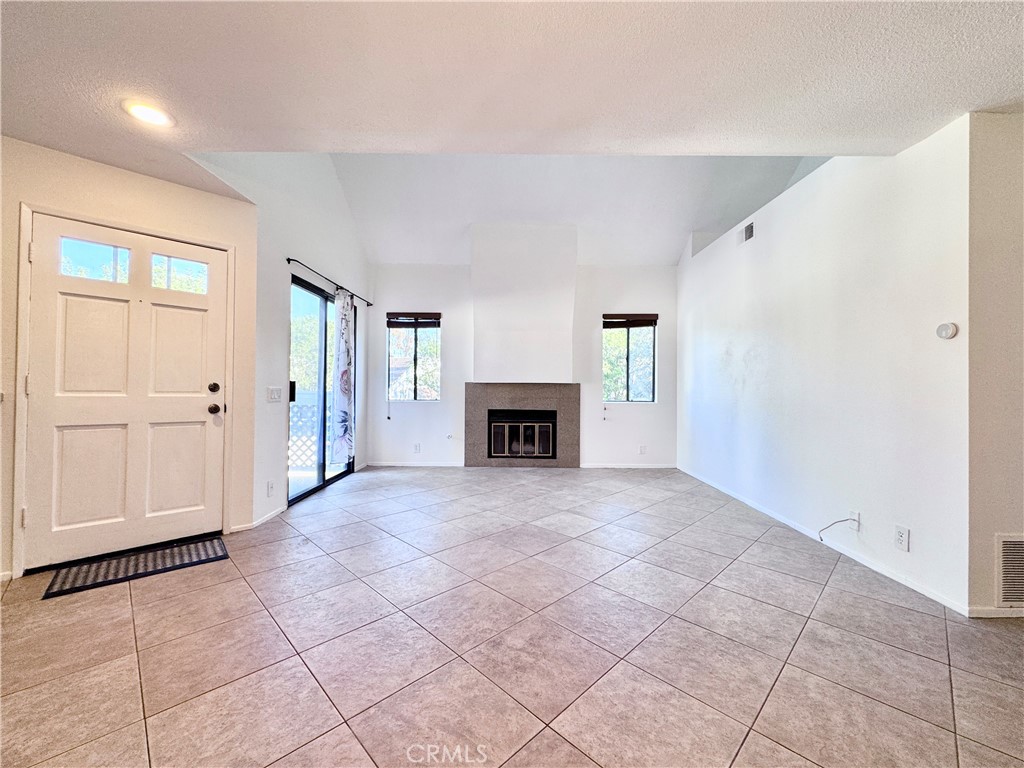 Laurels (LR) - Residential Lease