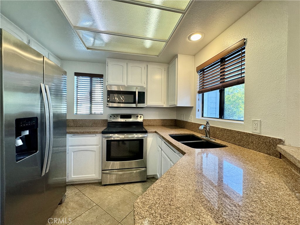 Laurels (LR) - Residential Lease