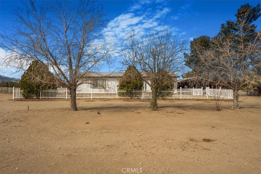 13378 Paramount Road