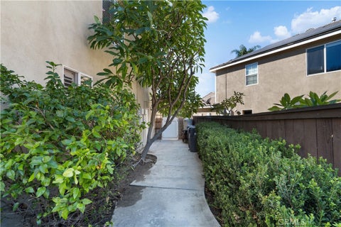 Tiny photo for 13422 Fox Hollow CIR, Eastvale, CA 92880 (MLS # PW26233134)