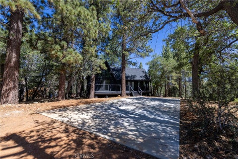 Photo of 1592 Trinity Court, Big Bear City, CA 92314 (MLS # IG26164951)