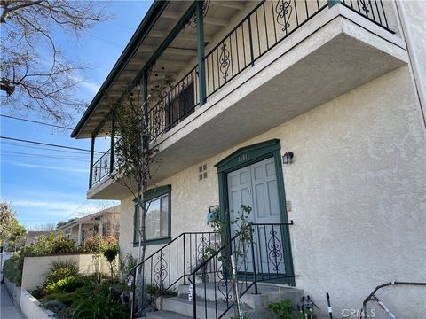 16811 Freeman Avenue Lawndale CA 90260