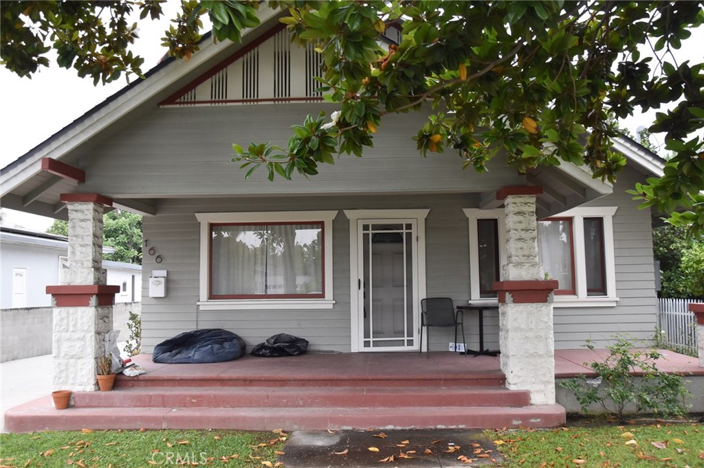 This gorgeous historic home is located in Old Town Orange. Near by you will find the plaza, shops and restaurants as well as farmers market on the weekends. Chapman University is also close by this 3 bed & 2 bath home. Enjoy all that Old Town Orange has to offer and contact us for more information and to schedule a tour!