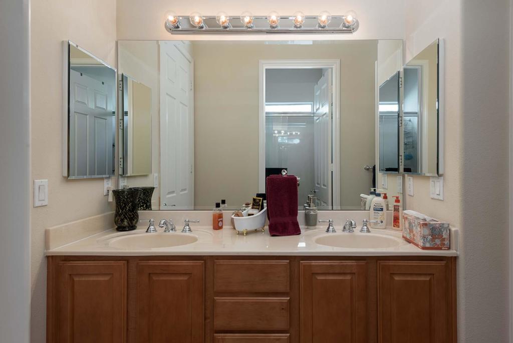 Sun City Shadow Hills (30921) - Residential