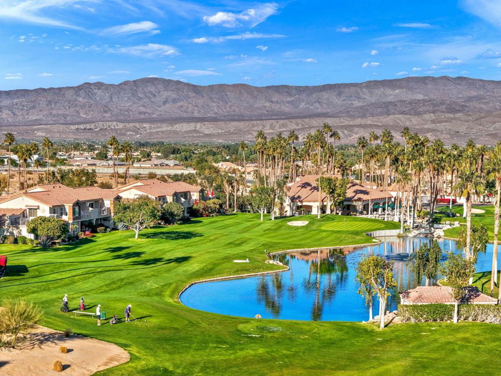 Palm Royale - Residential