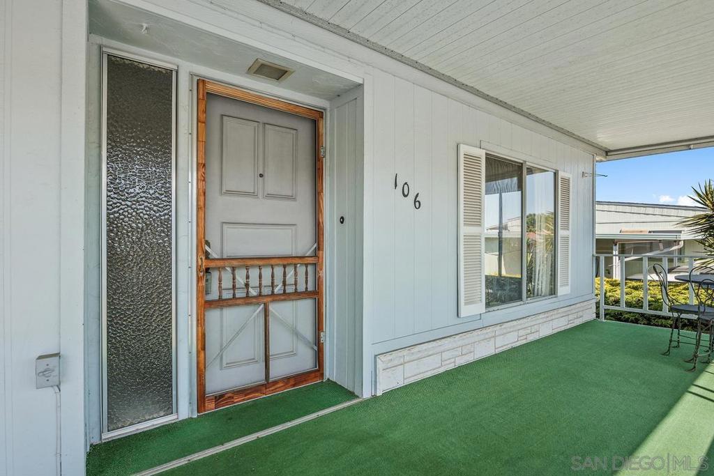 1195 La Moree Rd 106