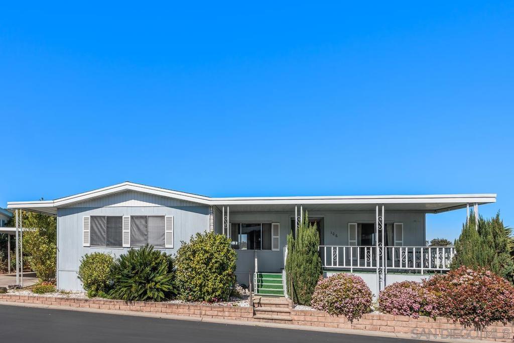 1195 La Moree Rd 106